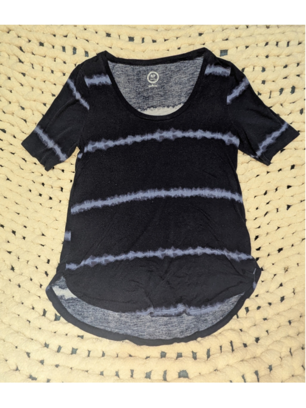 24/7 by Maurices Womens Black Gray Tie Dye Short Sleeve Top Hi Low Large